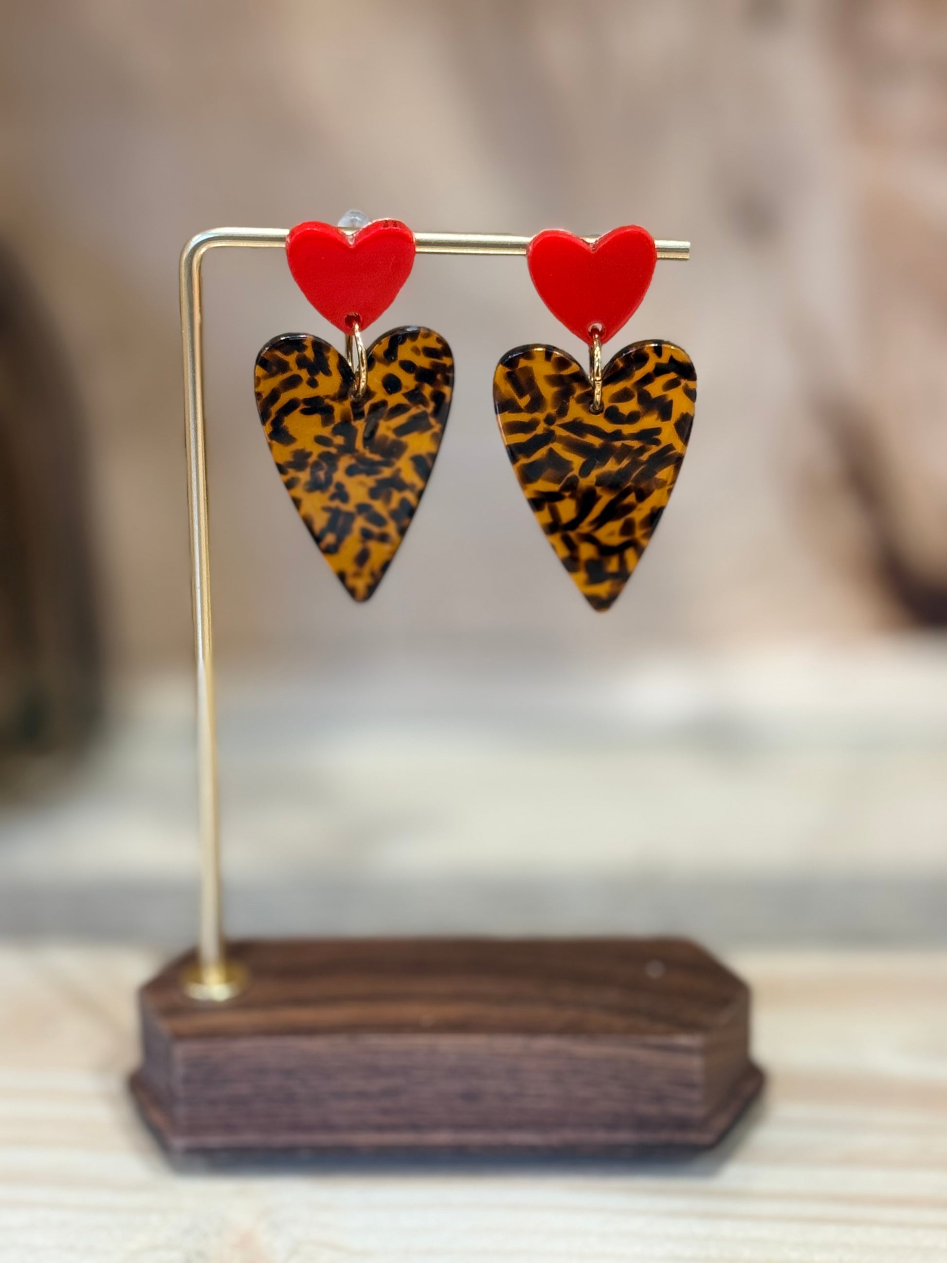 Boucles d’oreilles Amoria en résine Terrazzo, bijou cœur symbolique