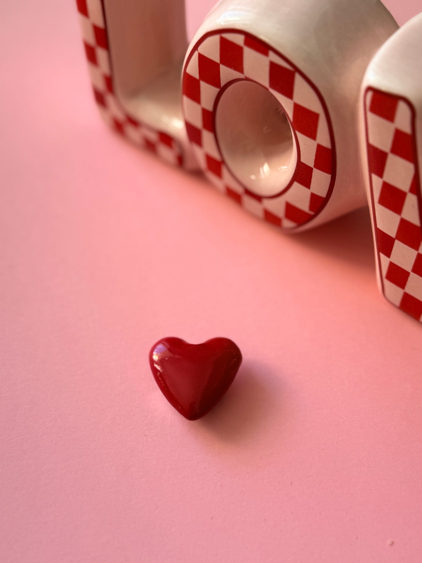 Cache-bouton Cherry Heart cœur rouge laqué brillant - Accessoires Vitaminés YourLittleWords
