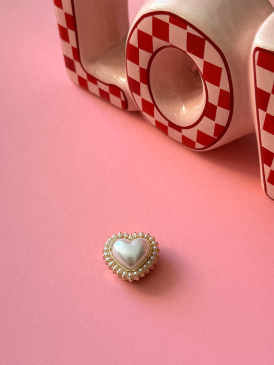 Cache-bouton Love Pearl cœur nacré entouré micro-perles dorées - Accessoires Vitaminés YourLittleWords